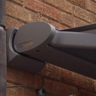 awning2