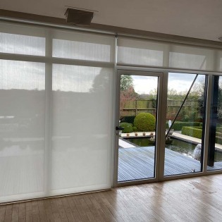 roller-blinds-essex-3e5e17f2ecbd